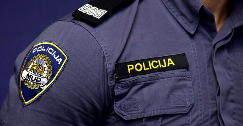 Maloljetnica u Splitu prijetila policajcima, uhitili su je