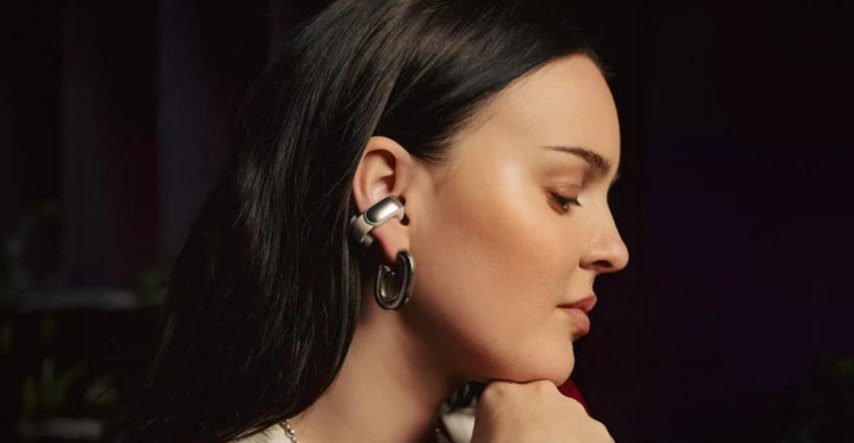 Boseove Ultra Open Earbuds najunikatnije su slušalice dosad. Uopće ne ulaze u uho