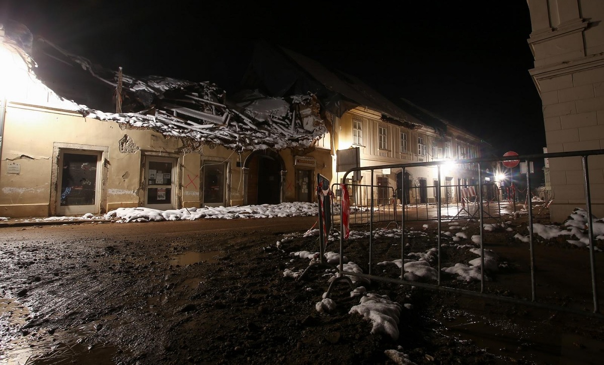 FOTO Prošla su dva tjedna od razornog potresa. Ovako izgleda centar Petrinje