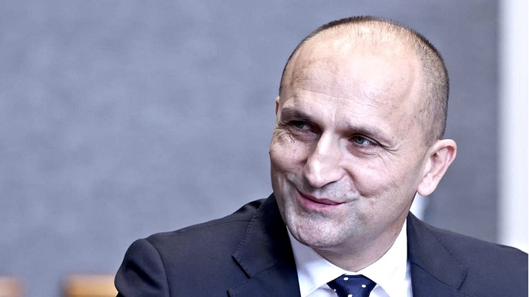 GLAS: Anušić stvara novu kastu i bazen HDZ-ovih klijenata