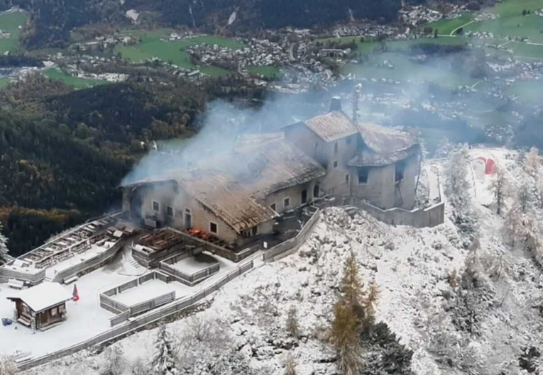 VIDEO I FOTO Opet gori Hitlerovo Orlovo gnijezdo u Njemačkoj