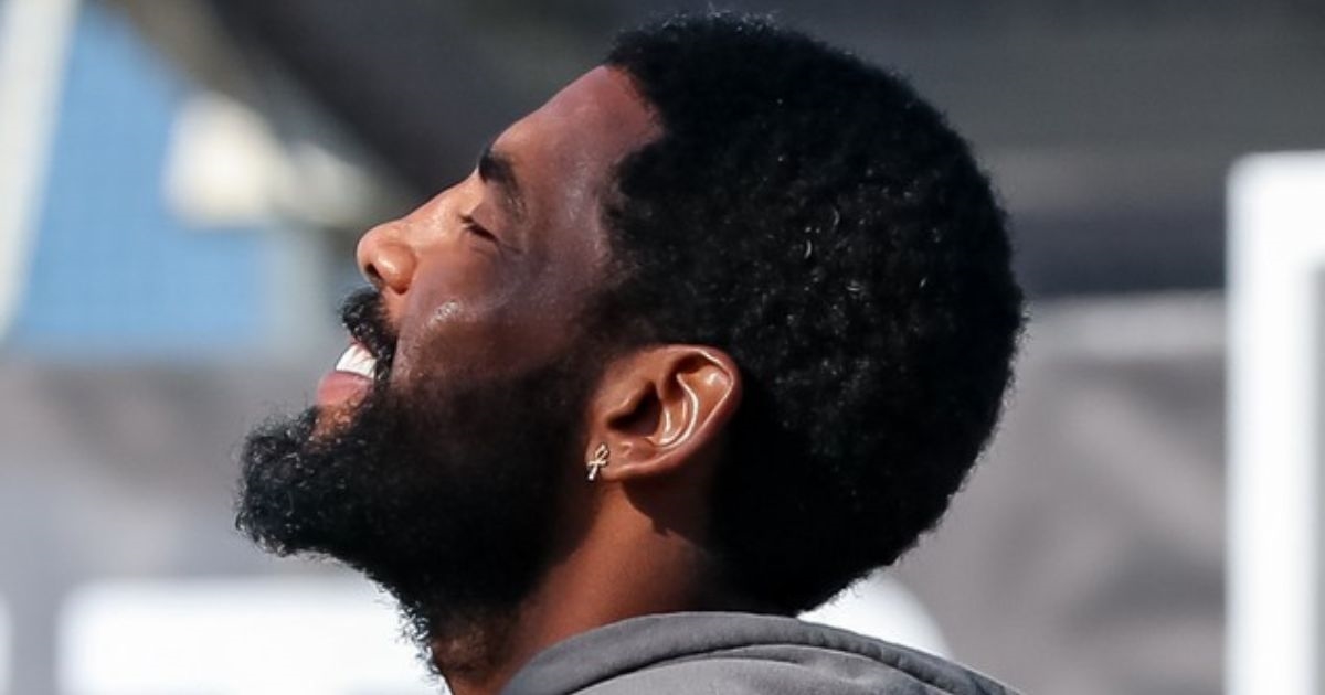 Kyrie Irving: Tužno mi je što su ljudi u koje sam se ugledao govorili o meni