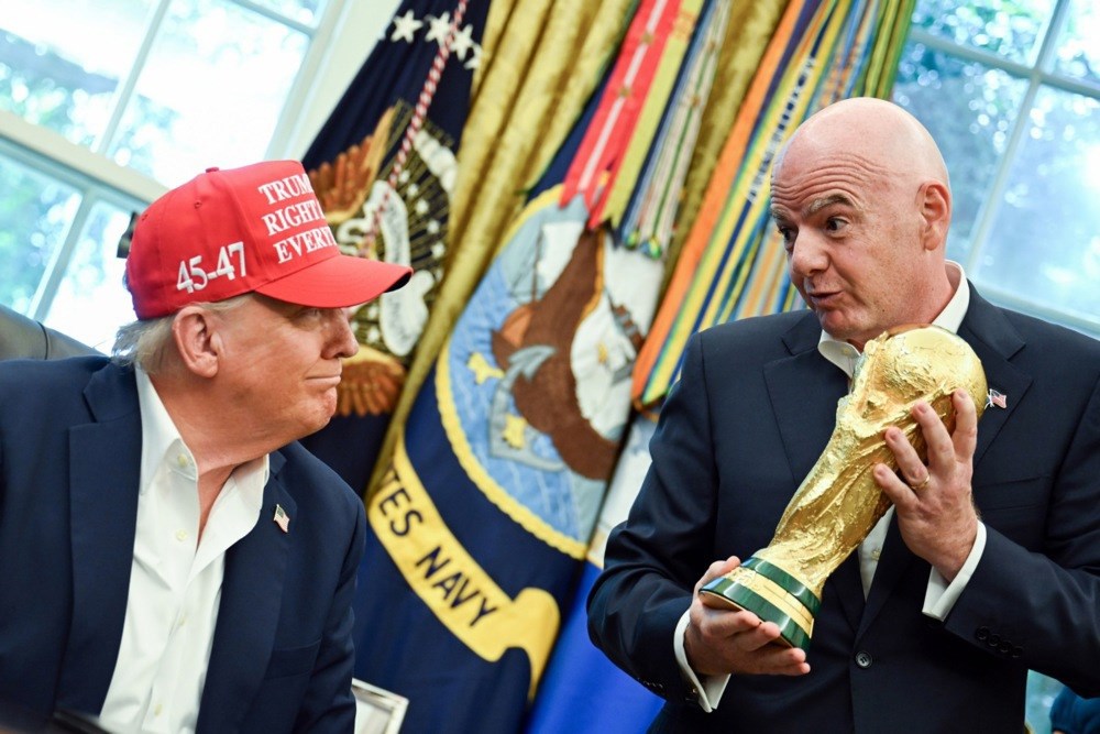 Zašto je šef FIFA-e na samitu o Gazi?