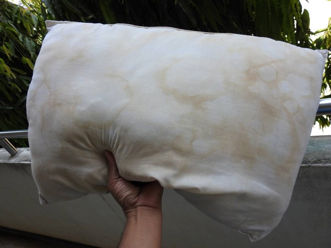 Internet bruji o "žutom jastuku", imate li i vi svoj? 😬