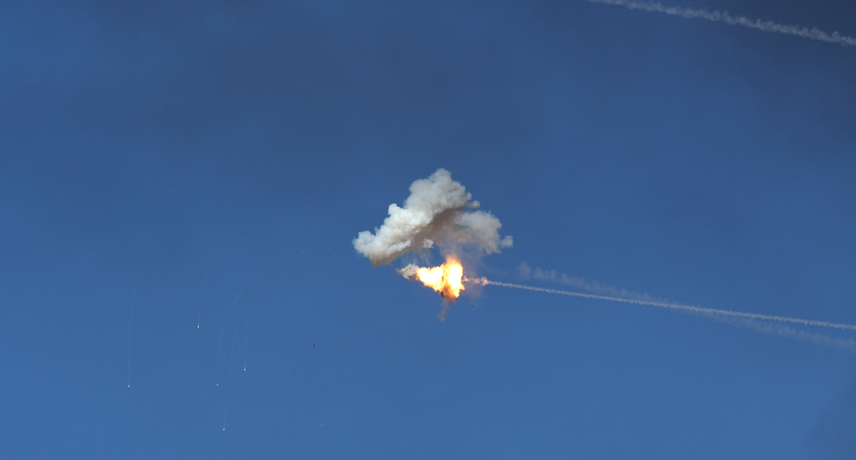 Hezbolah lansirao desetke raketa na Izrael. "Ovo je odmazda za ubijenu obitelj"