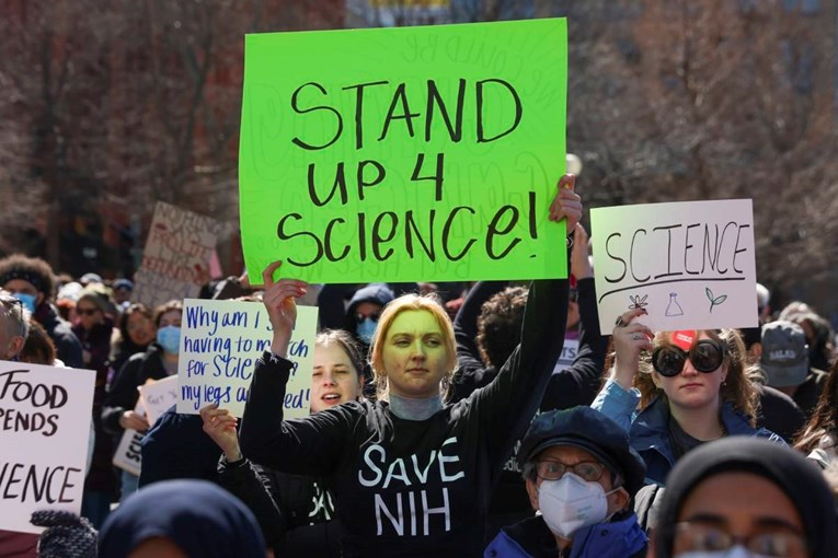 Europa zove američke znanstvenike koji bježe od Trumpovih udara