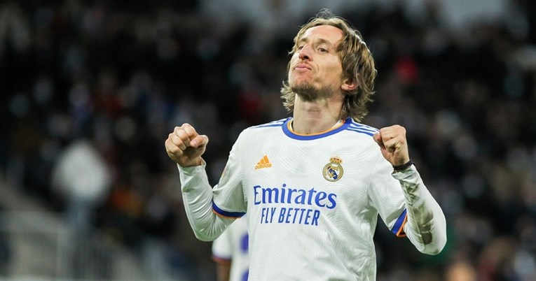 Marca: Modriću se plješće na svim stadionima svijeta. Trebalo bi i na Camp Nouu