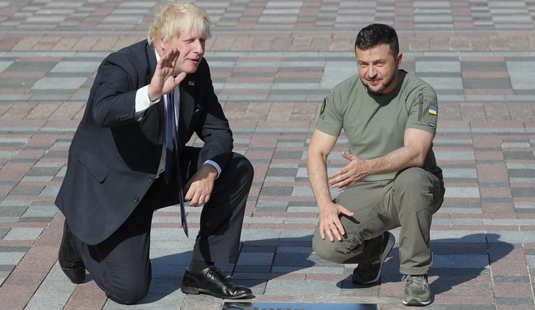 Johnson se u posljednjem razgovoru kao premijer oprostio sa Zelenskim