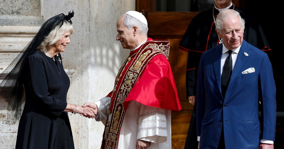 Samo 8 žena smije nositi bijelo pred Papom. Camilla nije jedna od njih