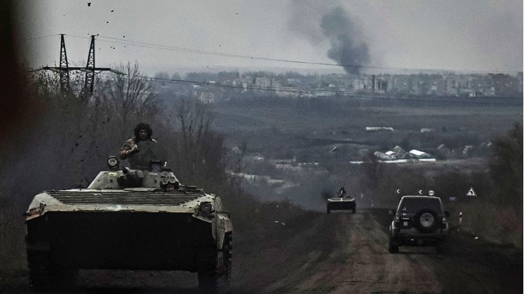 Ukrajina: Rusi su prešli na taktiku spaljene zemlje, u Bahmut dovode specijalce