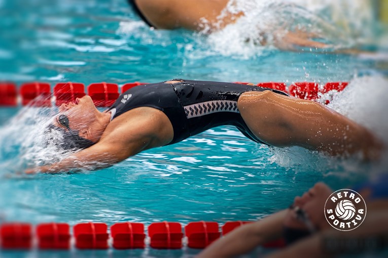 Kako je curica od 14 godina pokorila prevarantsku mašineriju i šokirala svijet