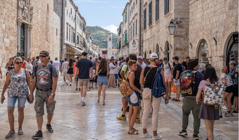 Ekonomist Novotny: Hrvatski turizam je mit