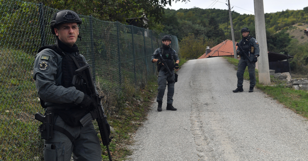 Srbi uhićeni zbog zločina koji je doveo do intervencije NATO-a. Određen im pritvor