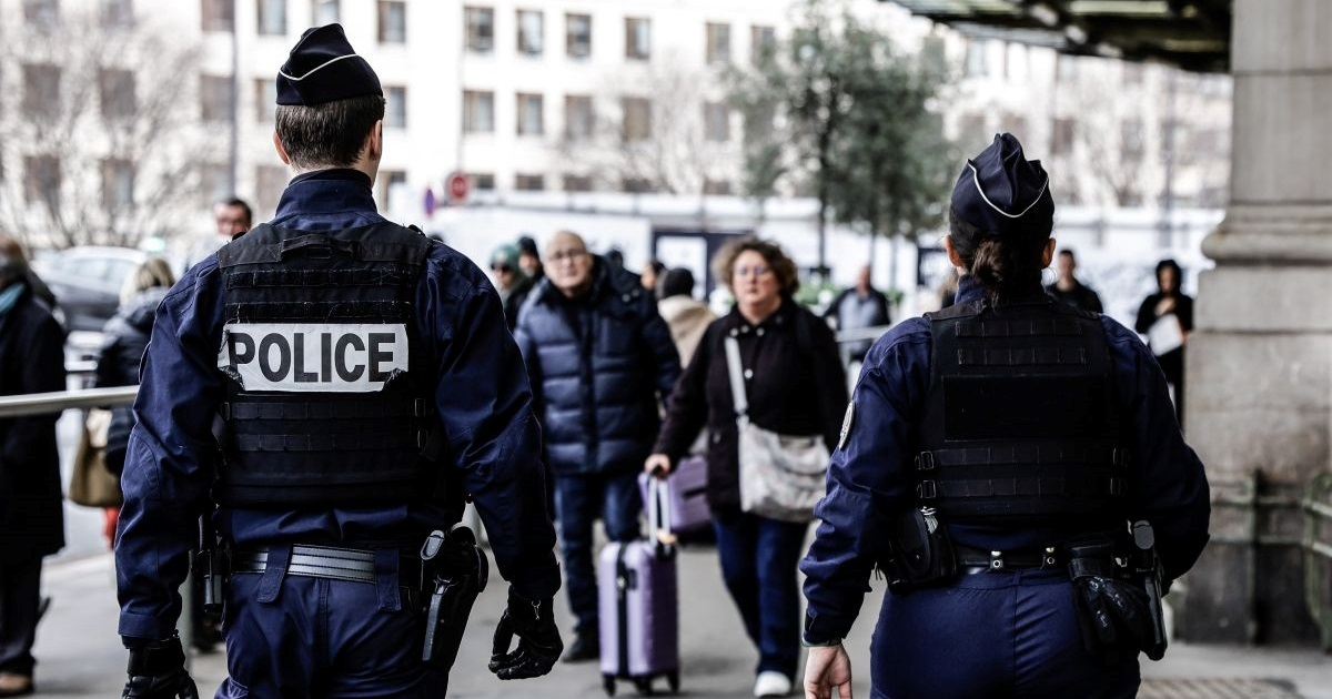 Muškarac u Parizu uhićen s nakitom vrijednim 10 milijuna eura u donjem rublju