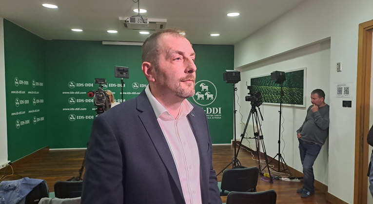 Šef IDS-a: Milanović možda može složiti vladu