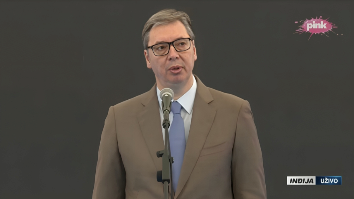 Vučić: Svijet je poludio. Plašim se što će biti za mjesec dana