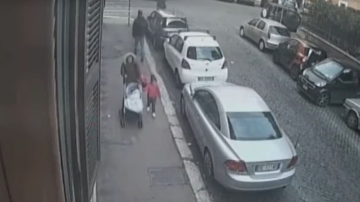 Hrvatica ostavila bebu na cesti u Rimu i otišla na vlak za München