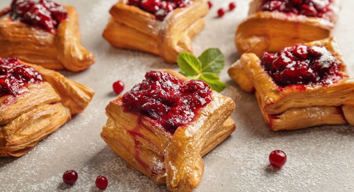 Jedno kupovno lisnato, sto mogućih načina pripreme. Evo par ideja za slasne deserte