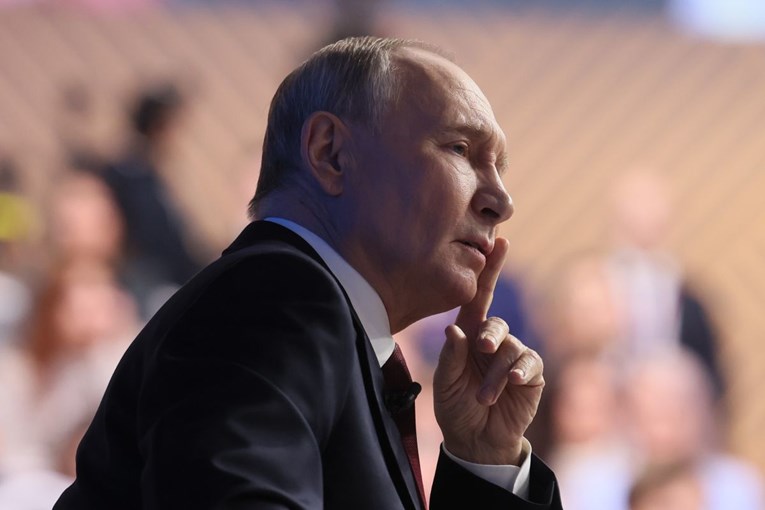 Ruski list: Putin želi cijeli Donbas, ali izvan toga zamjena teritorija nije isključena