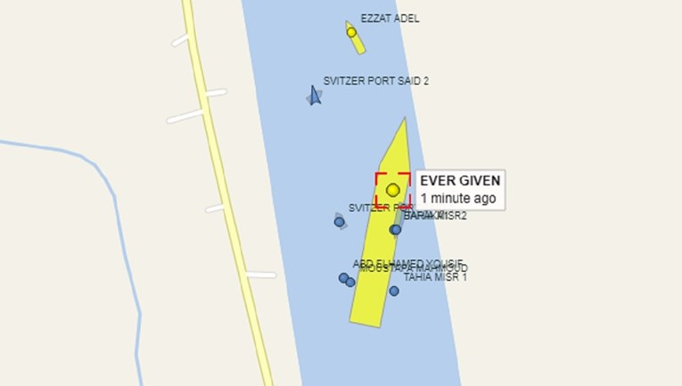 Ovo je trenutna pozicija broda koji se nasukao u Sueskom kanalu