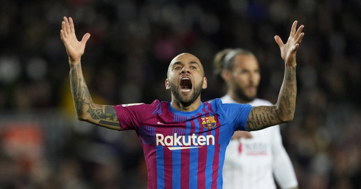 Dani Alves: Rekao sam Barceloni da više nemam 20 godina, no klub je griješio