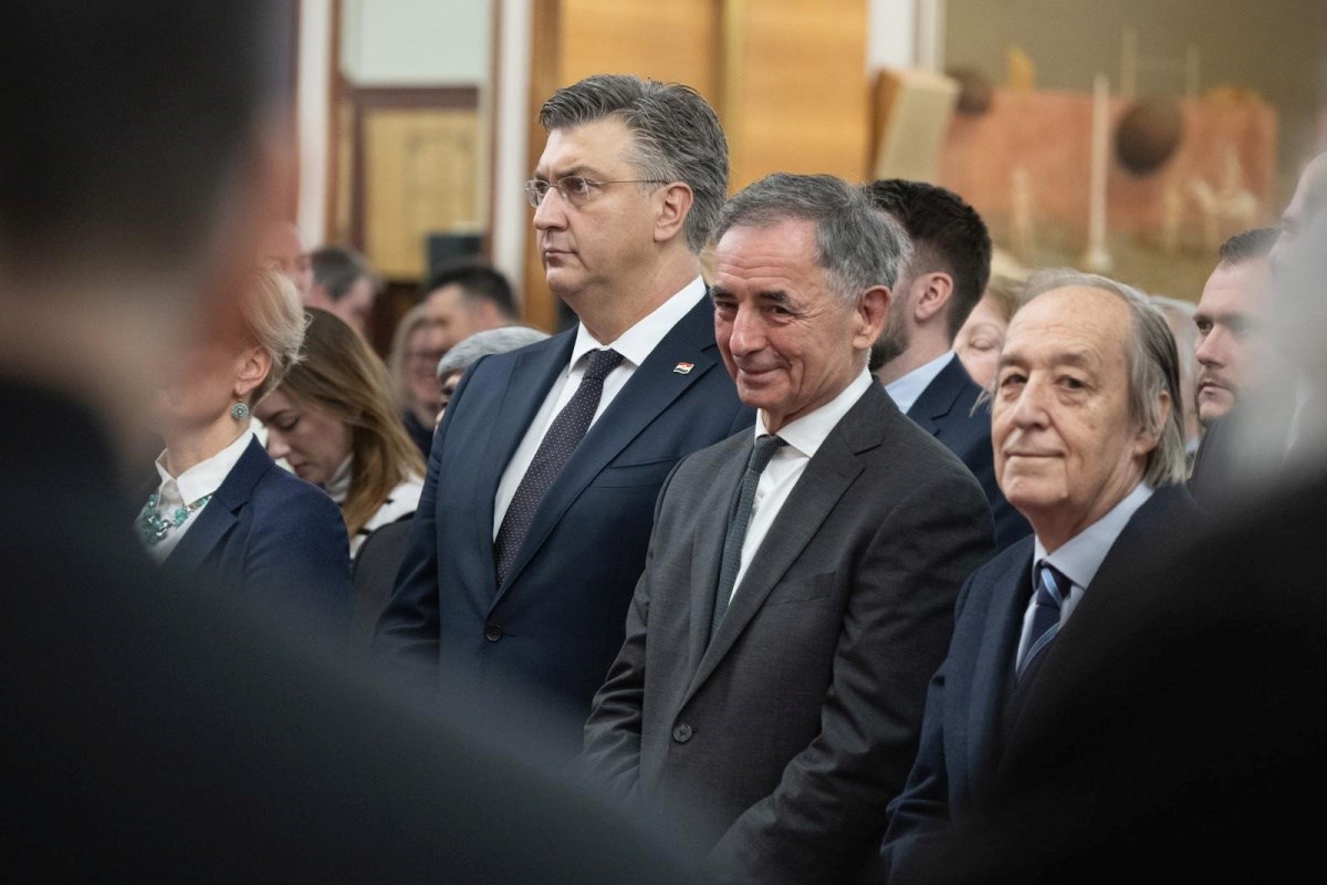 Plenković: Zakon ulice neće proći. Pupovac: Nemam potrebu ispričati se za Medakovića