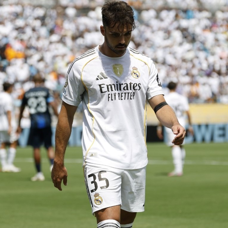 Odvjetnik Realovog stopera nagodio se sa žrtvama dijeljenja seks-snimki