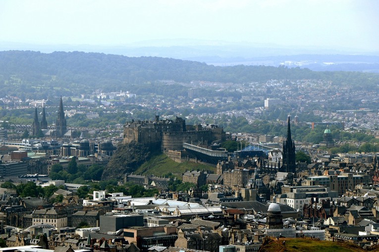 Edinburgh uvodi novu naknadu za turiste. Očekuju milijune eura godišnje