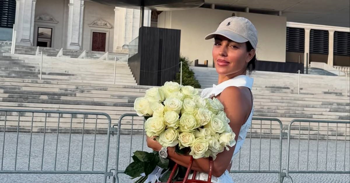 Georgina Rodriguez na meti kritika zbog haljine koju je nosila u portugalsko svetište