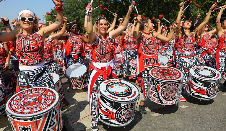 U Londonu danas otvoren slavni karneval, ove godine je u online izdanju