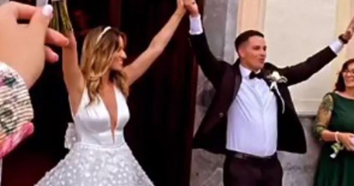 Vjenčali su se novinarka RTL-a i reporter Nove TV, pogledajte atmosferu sa svadbe