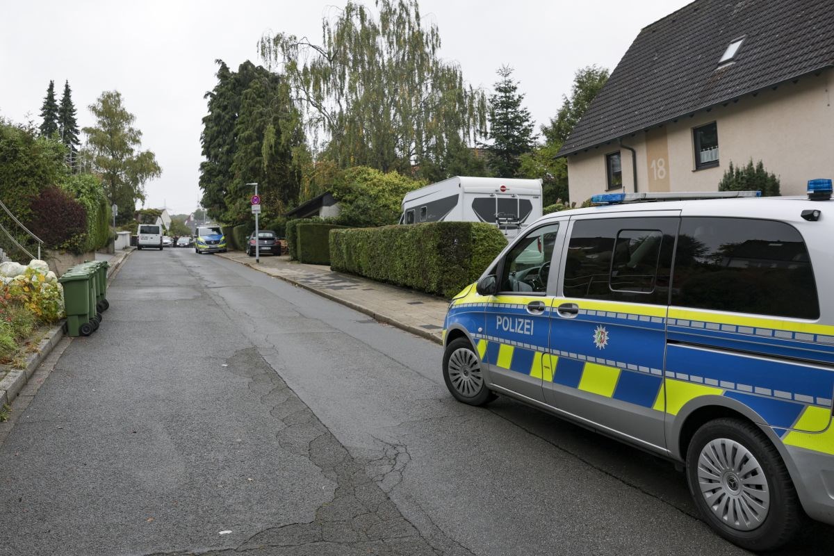 Uhićen njemački neonacist. Na darknetu nudio kriptovalute za ubojstva političara