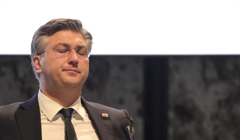 Hitan sastanak u vladi
