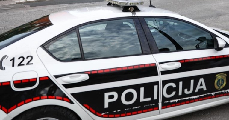 Uhićeno sedam policajaca iz Republike Srpske, sumnjiči ih se za težak ratni zločin