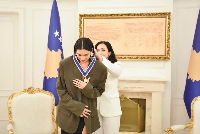 Predsjednica Kosova dodijelila titulu ambasadorice Dui Lipi: "Dobro došla kući"