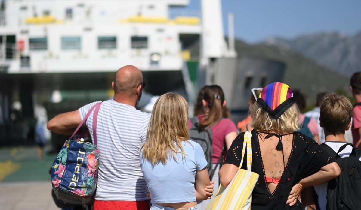 Na Makarsku rivijeru stigle 62 tisuće turista, svi hoteli su popunjeni
