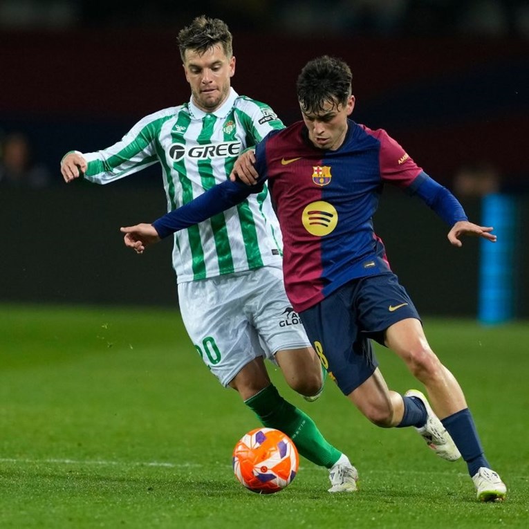 Barcelona kiksala kod kuće i propustila pobjeći Realu na šest bodova