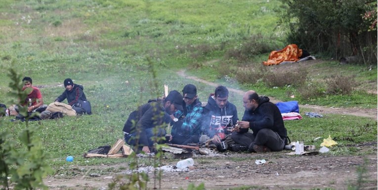 Sukobili se migranti u BiH, dvojica muškaraca ubijena, ima više ozlijeđenih