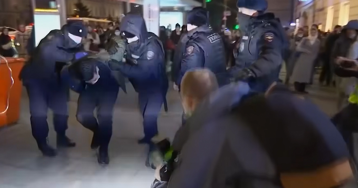 Ostavite Ruse na miru. Kriv je Putin i nitko drugi