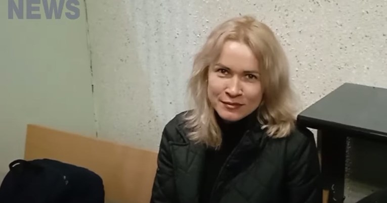 Rusku novinarku koja je objavila status o Mariupolju poslali na psihijatriju