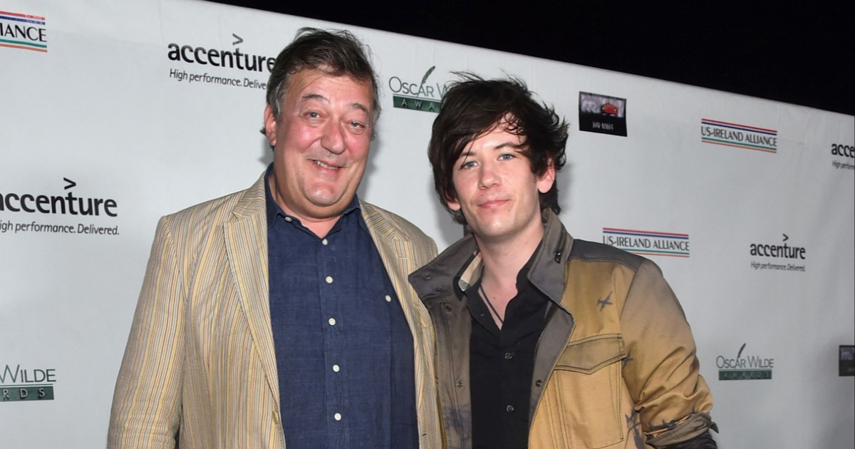 Britanskom glumcu postavili 18+ pitanje o 30 godina mlađem suprugu: "Nisam očekivao"