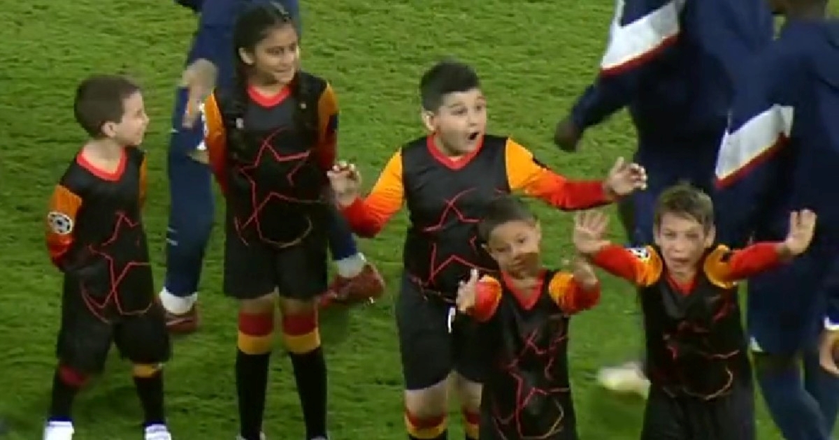VIDEO Djeca nisu marila za zvijezde PSG-a, onda je stigao Messi i sve se promijenilo