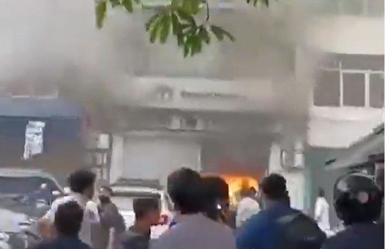 VIDEO Požar zgrade u glavnom indonezijskom gradu, najmanje 13 mrtvih