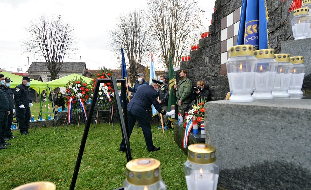 Grad Slunj obilježio 29. godišnjicu progonstva