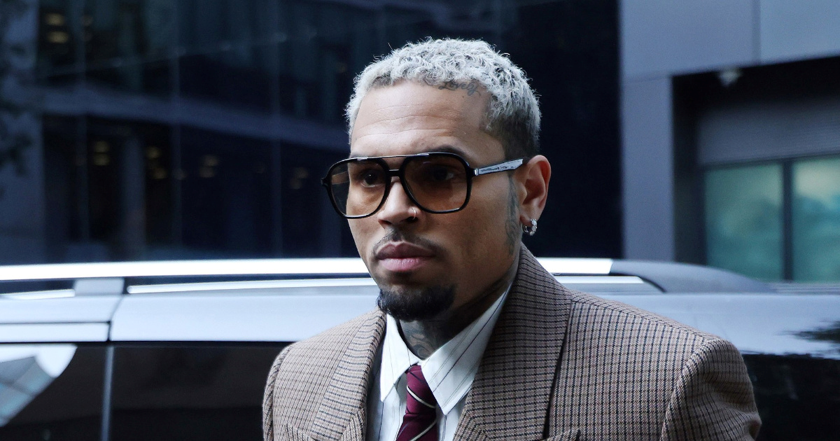 Chrisu Brownu dopušten povratak u SAD nakon optužbi za napad u londonskom klubu