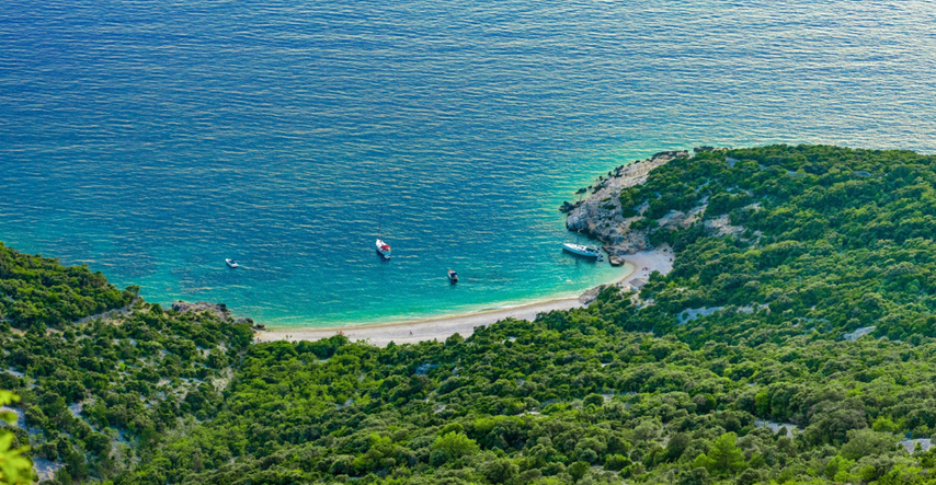 Netaknuta priroda i mir: Hrvatski otok skriva jednu od najljepših plaža na svijetu
