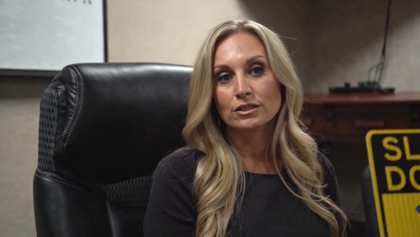 Gradonačelnica iz SAD-a silovala 16-godišnjaka pa dostavom naručila pilulu za dan poslije?