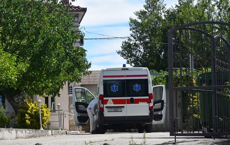 Zaraza ušla u dva doma kod Splita, desetak hospitaliziranih. Djelatnica: E pa šta