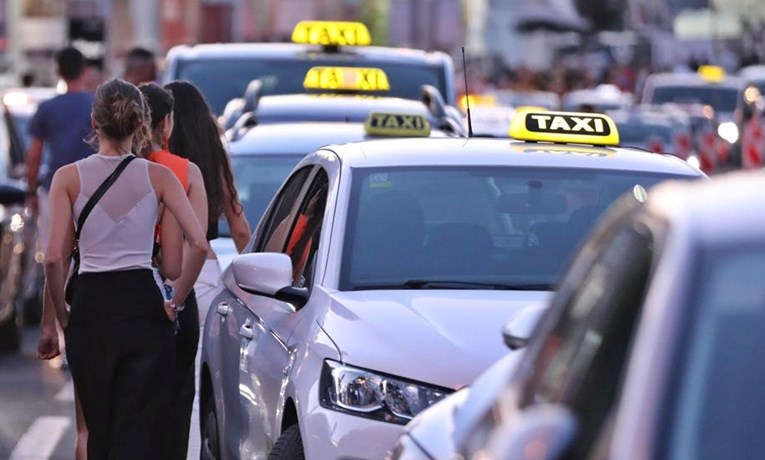 Potraga za splitskim taksistom. Francuskinja tvrdi da ju je silovao na putu do kluba