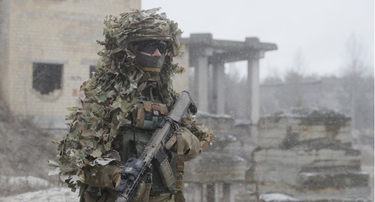Velika Britanija upozorava da Rusija planira postaviti proruskog vođu u Ukrajinu